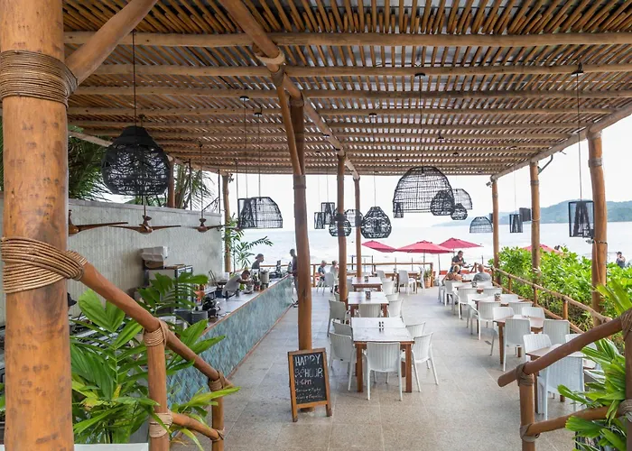 Ysuri Sayulita - Beachfront Hotel